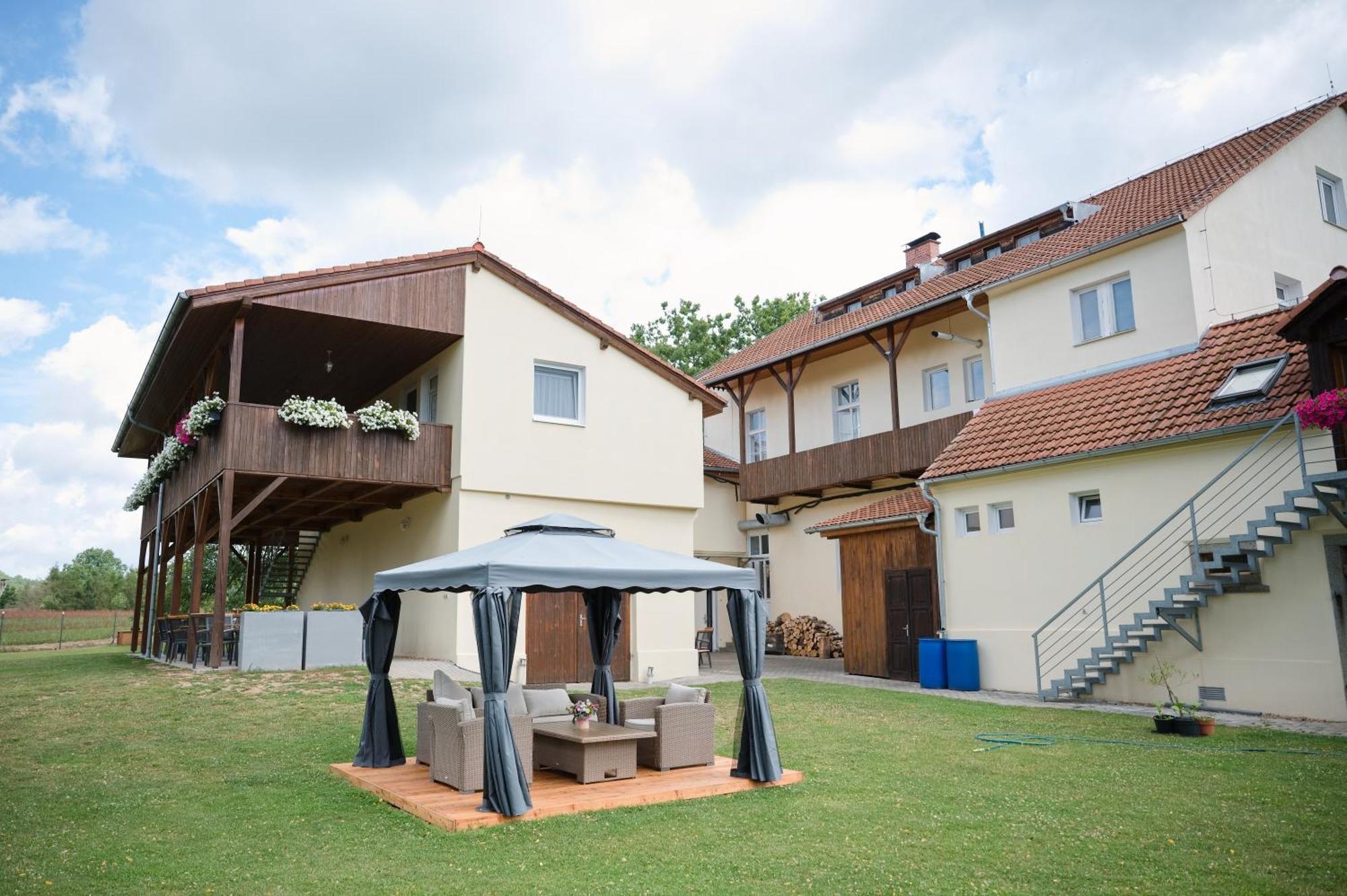 Penzion U Novaku Kožlí u Orlíka Exterior foto